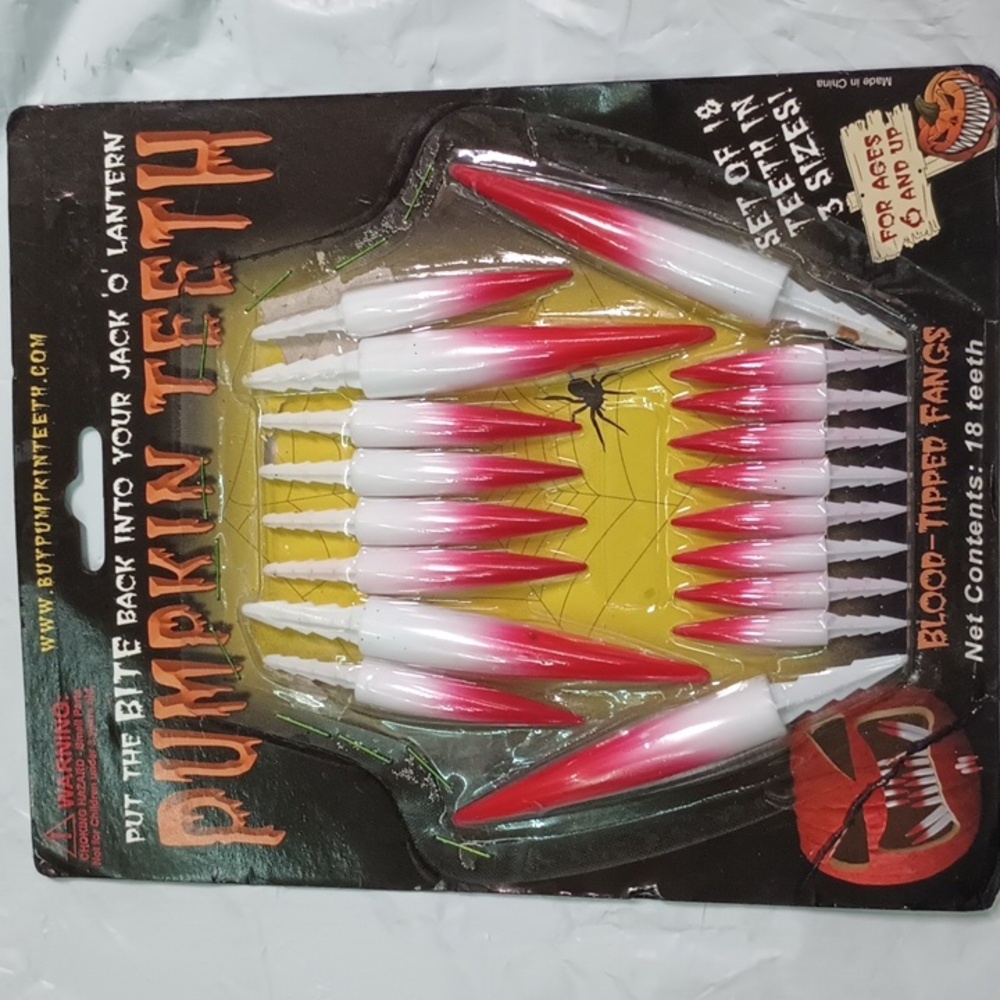 Blood Tipped Fangs Pumpkin Teeth REUSABLE (18 piece in 3 sizes)